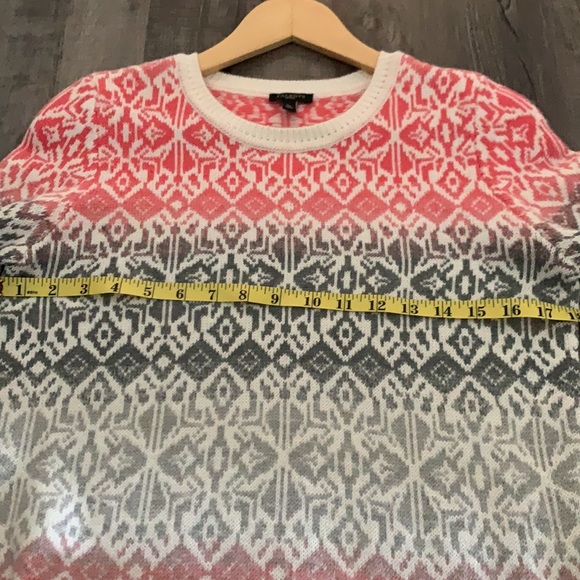 Talbots size small petite patterned lambs wool crew neck sweater classic - Picture 6 of 7